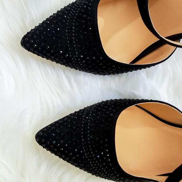 American Glamour by Badgley Mischka Adele Pump - Picture 4 of 4